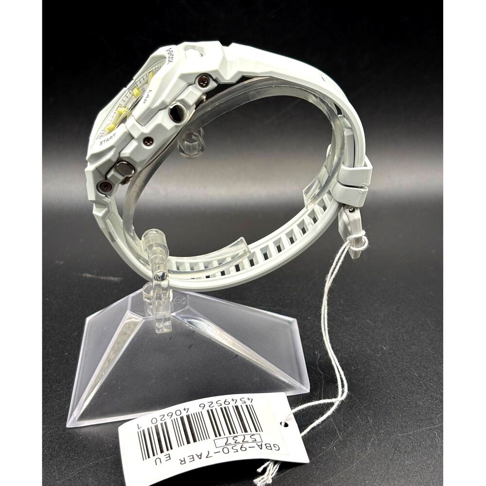 Casio G-Shock MOVE GBA-950-7A Bluetooth Step Tracker White unisex Watch NIBWT - Picture 12 of 17